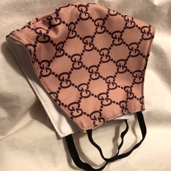 Beige Gucci masks - Picture 2 of 4